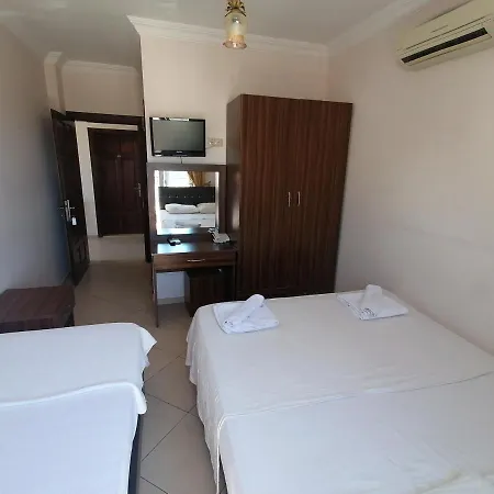 Hotel Gloria Tibi