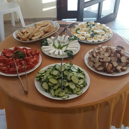 Hotel Gloria Tibi