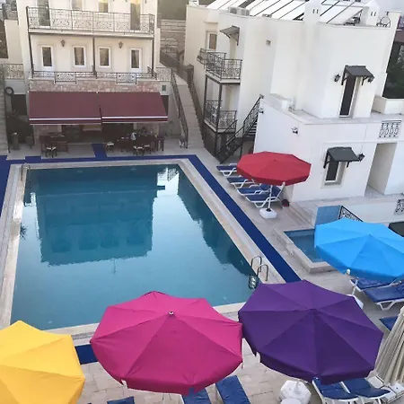 Gloria Tibi Hotel