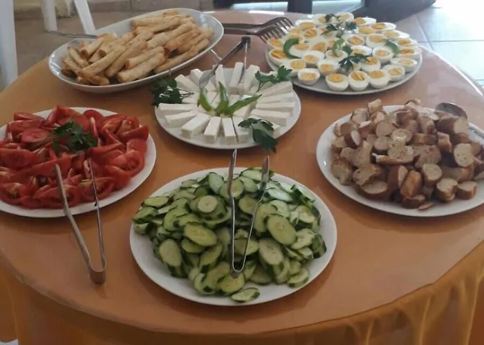 Gloria Tibi גומבט